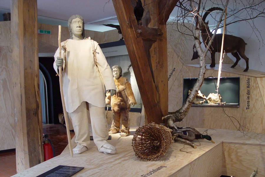 Urmu - Urgeschichtliches Museum Blaubeuren; Geopark Infostelle Blaubeuren